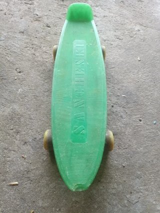 Monopatín verde clásico