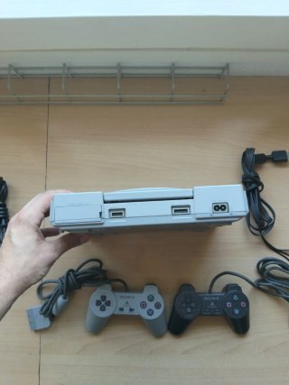 Console PS1