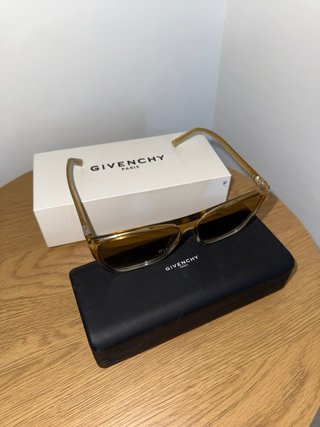 Gafas de sol Givenchy marrones y doradas