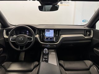Volvo XC60 B4 D PLUS DARK AUTO