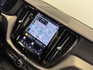 Volvo XC60 B4 D PLUS DARK AUTO