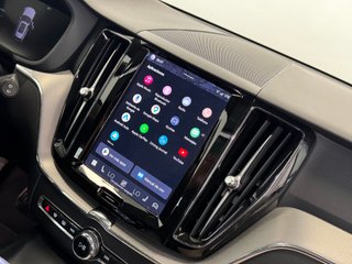 Volvo XC60 B4 D PLUS DARK AUTO