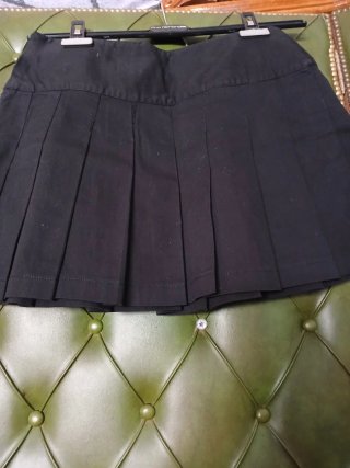 Falda Zara negra plisada Talla 36