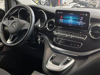 Mercedes-Benz Clase V 300 D-2023