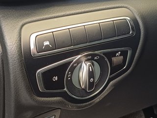 Mercedes-Benz Clase V 300 D-2023