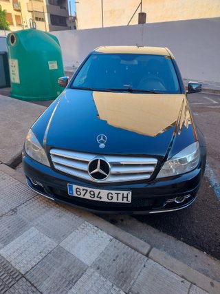 Mercedes-Benz Clase C 2010