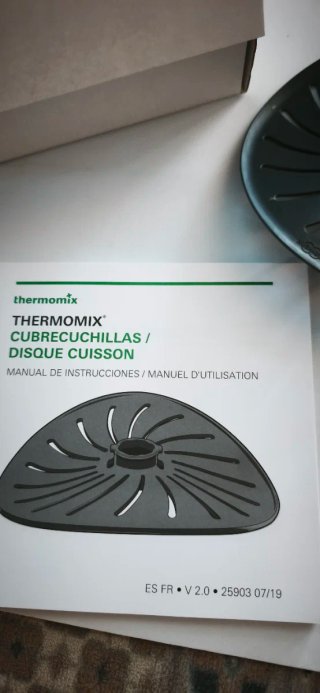 Cubrecuchillas Thermomix en caja original