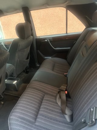 Mercedes-Benz Clase 260E 1987