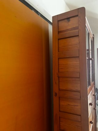 Armario de cocina madera y cristal