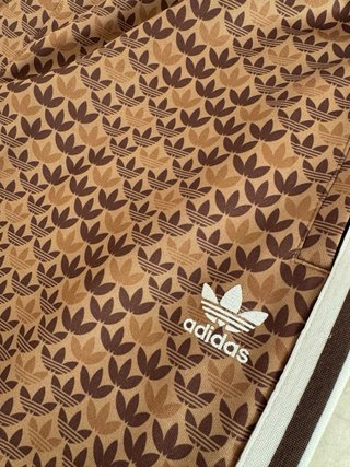 Pantalón Adidas Monogram Marrón Talla XL