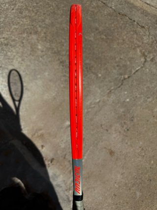 Raqueta HEAD Graphene 360+ Radical Lite 260g
