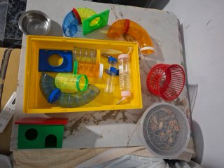 Accesorios para hámster: túneles, bebedero