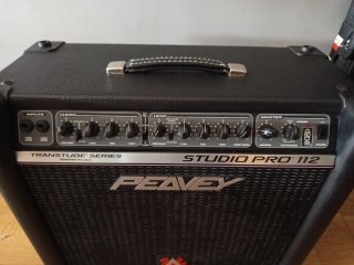 Cambio amplificador de guitarra Peavey