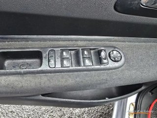 PEUGEOT 5008 BLUEHDI STYLE 120 CV 7 PALAZAS