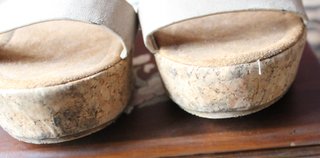 Sandalias cuña HFShoe beige y marrón