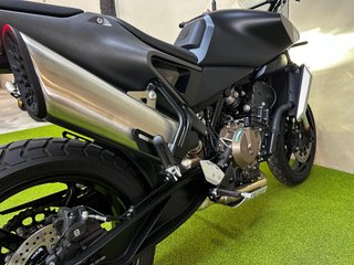 HUSQVARNA 801 SVARTPILEN