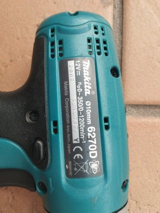 Taladro Makita 6270D 10mm 12V