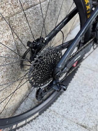 Trek Slash 8 2022