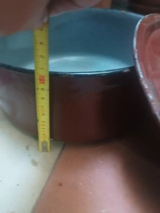 Varios Ollas antiguas roja esmaltada