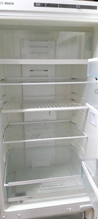 NEVERA COMBI BOSCH NO FROST ENERGÍA A+