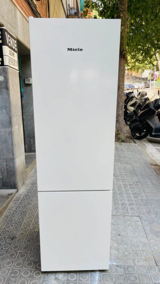 Nevera Miele Blanca