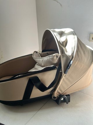 Capazo Yoyo Babyzen Beige con Adaptadores y bolsa
