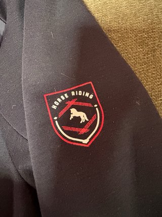 Chaqueta Fouganza azul y roja