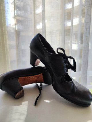 Zapatos Flamenco Begoña Cervera Talla 39.5