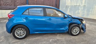 ACCIDENTADO!Kia Rio 2022