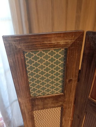 Biombo de madera decorativo