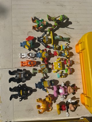 Lote Juguetes Varios + Maletín LEGO