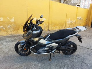 Honda X-ADV 750cc Adventure Negra/Plata