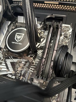 PC Gaming Sobremesa — Intel i5-9600K + RTX 2060 6G