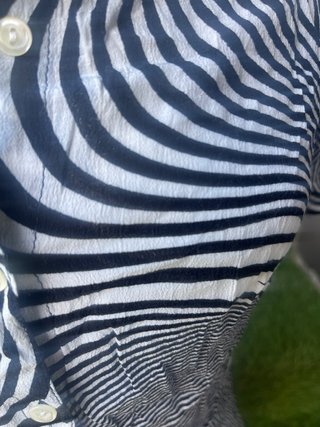 Blusa estampada blanco y negro