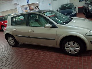 Renault Mégane Expression 1.6 16v