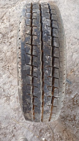 Rueda 205R14C 109/107S 8PR Mercedes