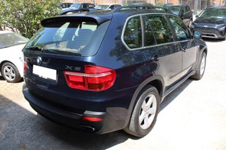 BMW X5 4.8I (2009)