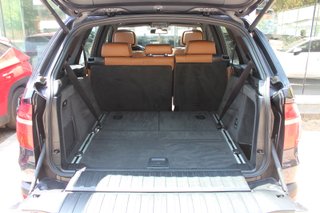BMW X5 4.8I (2009)