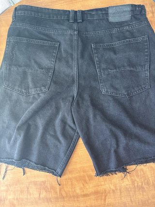 Pantalón vaquero negro