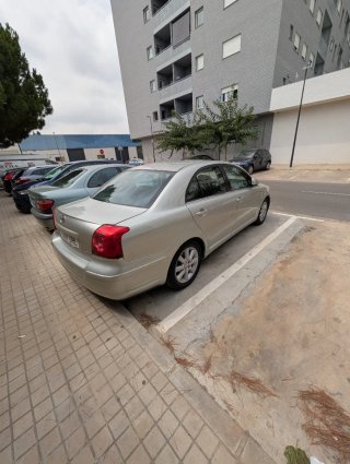 Toyota Avensis 2005
