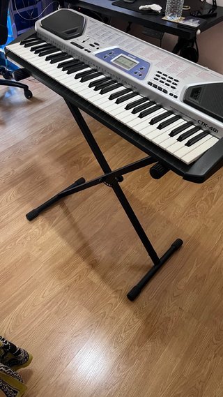 Piano Eléctrico Casio