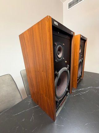Vieta UNO altavoces 2 vías restaurados madera