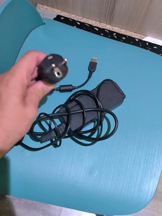 Cargador Lenovo ordenador