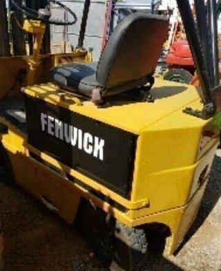 ** CARRETILLA ELEVADORA FENWICK