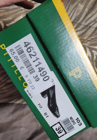 Zapatos de piel Pitillos