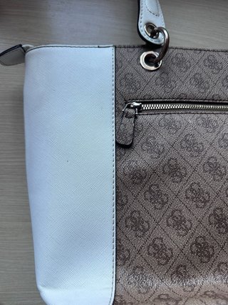 Bolso Guess Marrón y Blanco