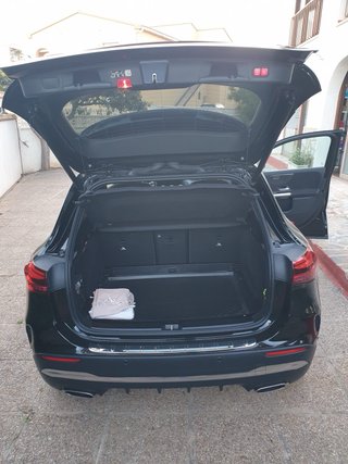 Mercedes-Benz GLA 2024