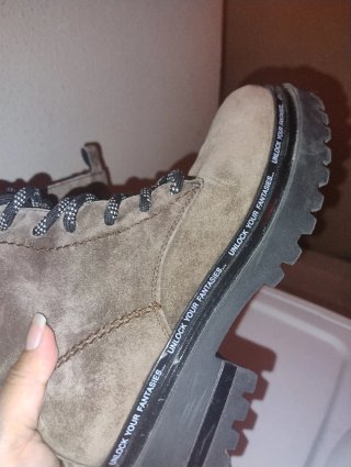Botas militares con cordones