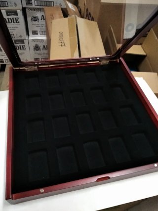 Expositor Zippo Madera y Cristal