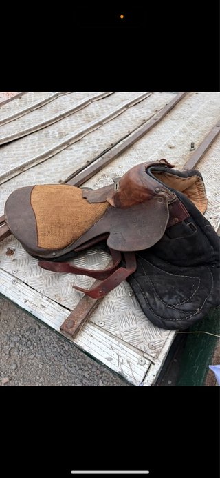 Montura de pony de cuero